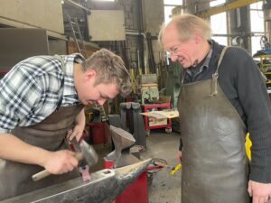 Kunstschmied in Aktion